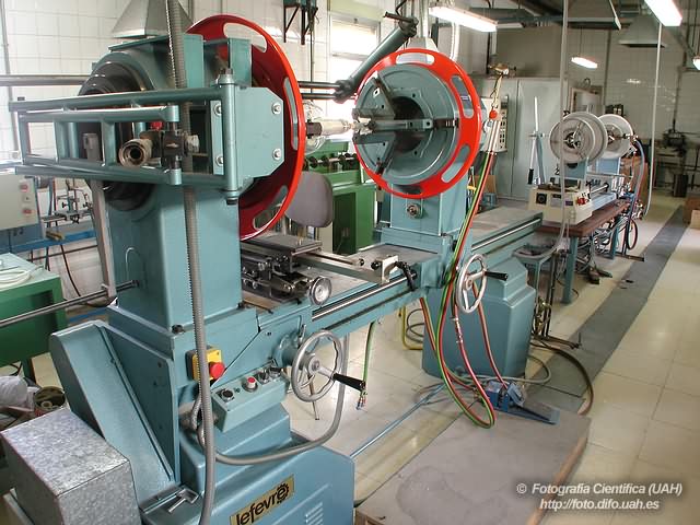 Equipamiento del Taller de Vidrio